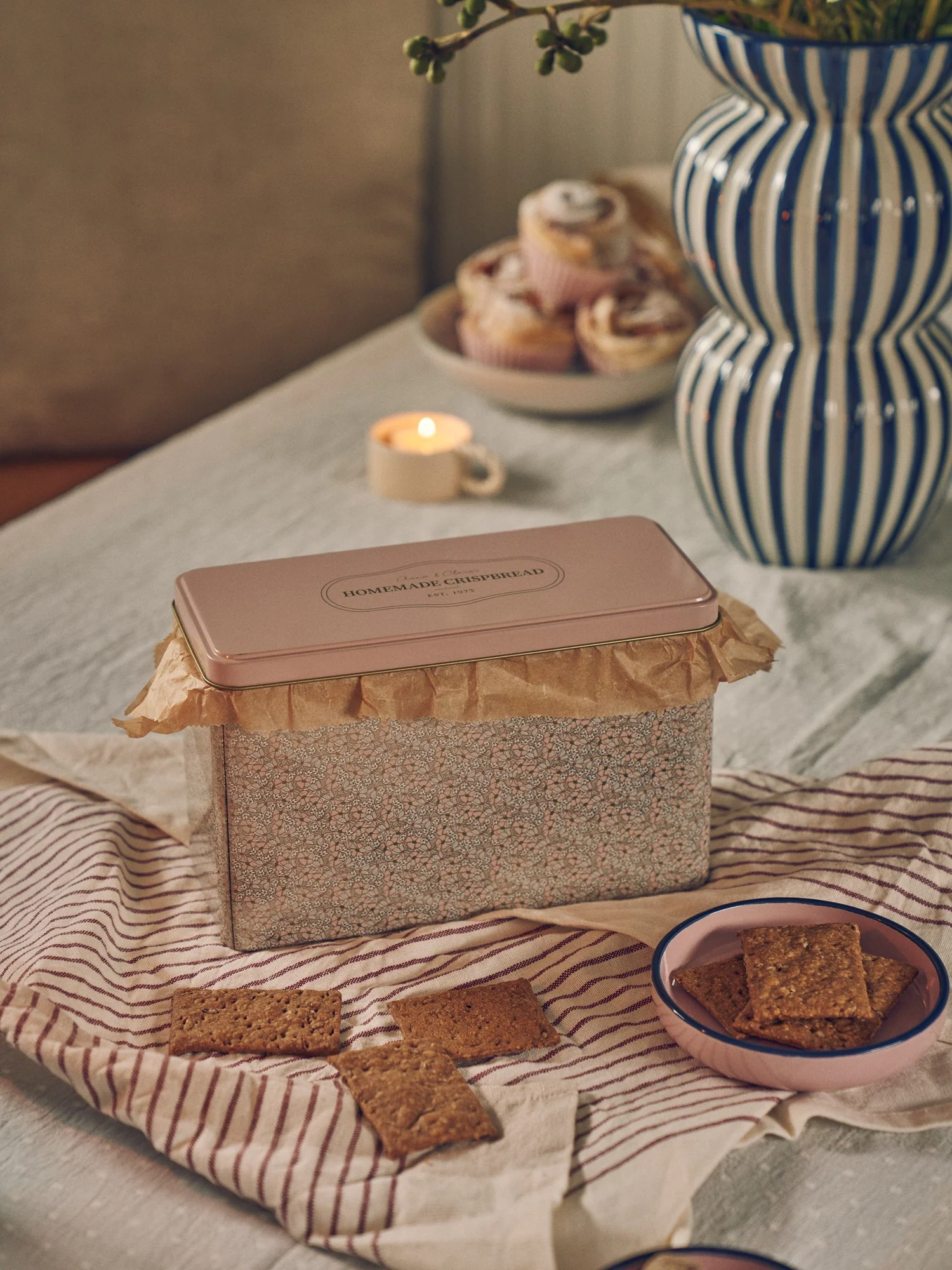 Hrökkbrauðsbox úr málmi - Image 3