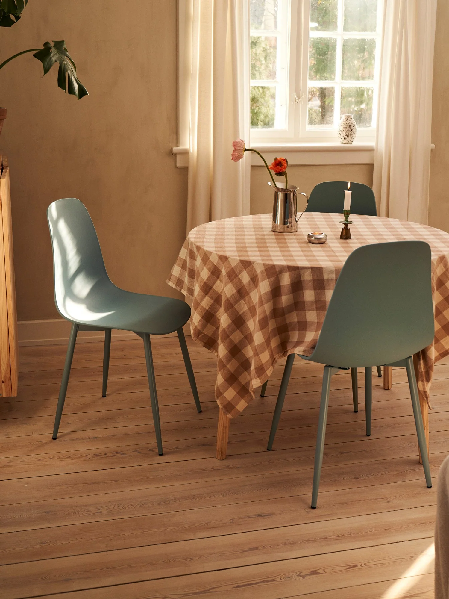 Chair - Image 4