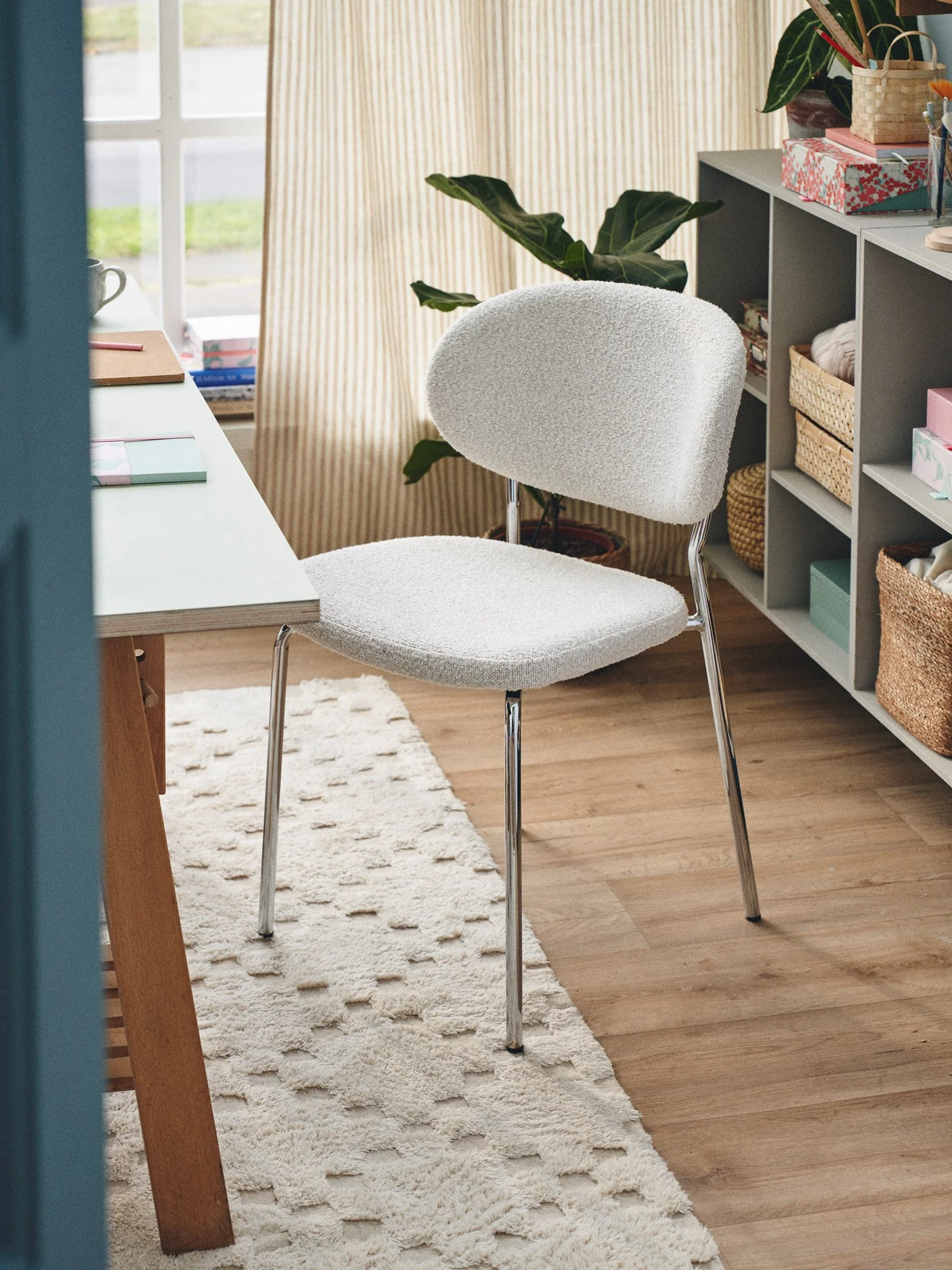 JOY BouclÃ© dining chair with chrome-look frame - Image 7