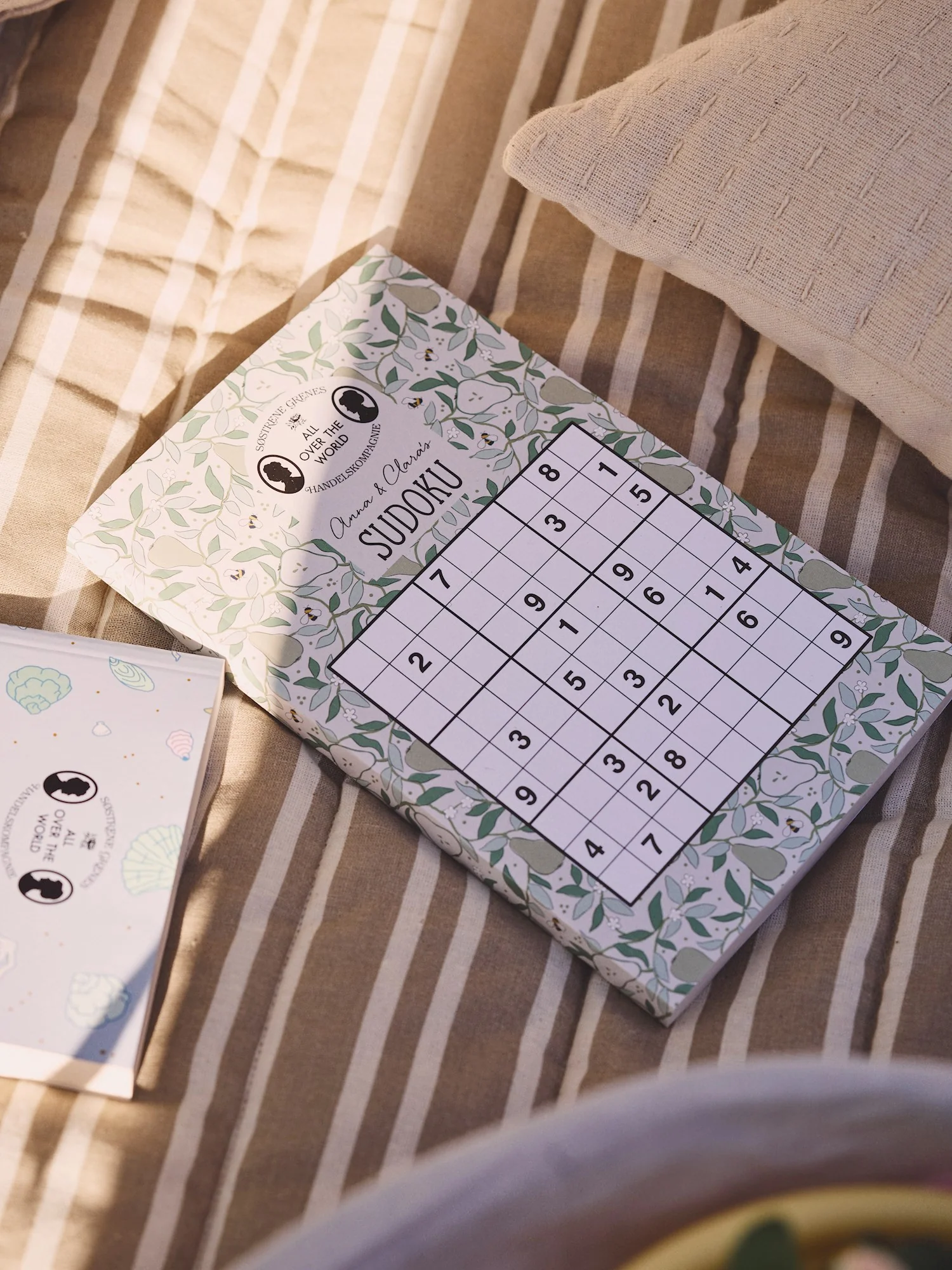Sudoku book - Image 2