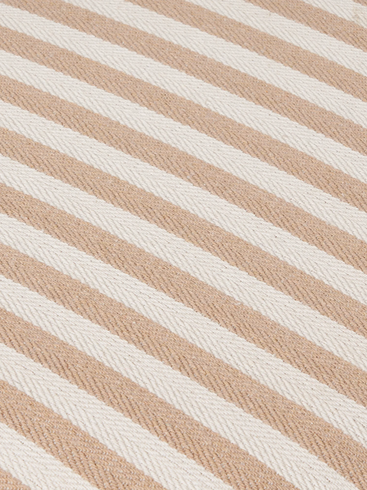 Skemill - Image 2