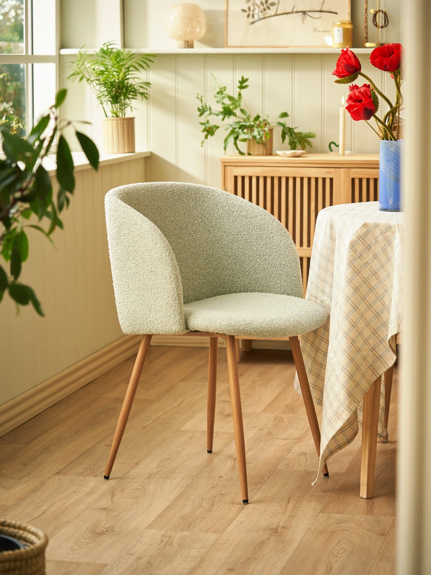 Stóll með bouclé áklæði - Image 14