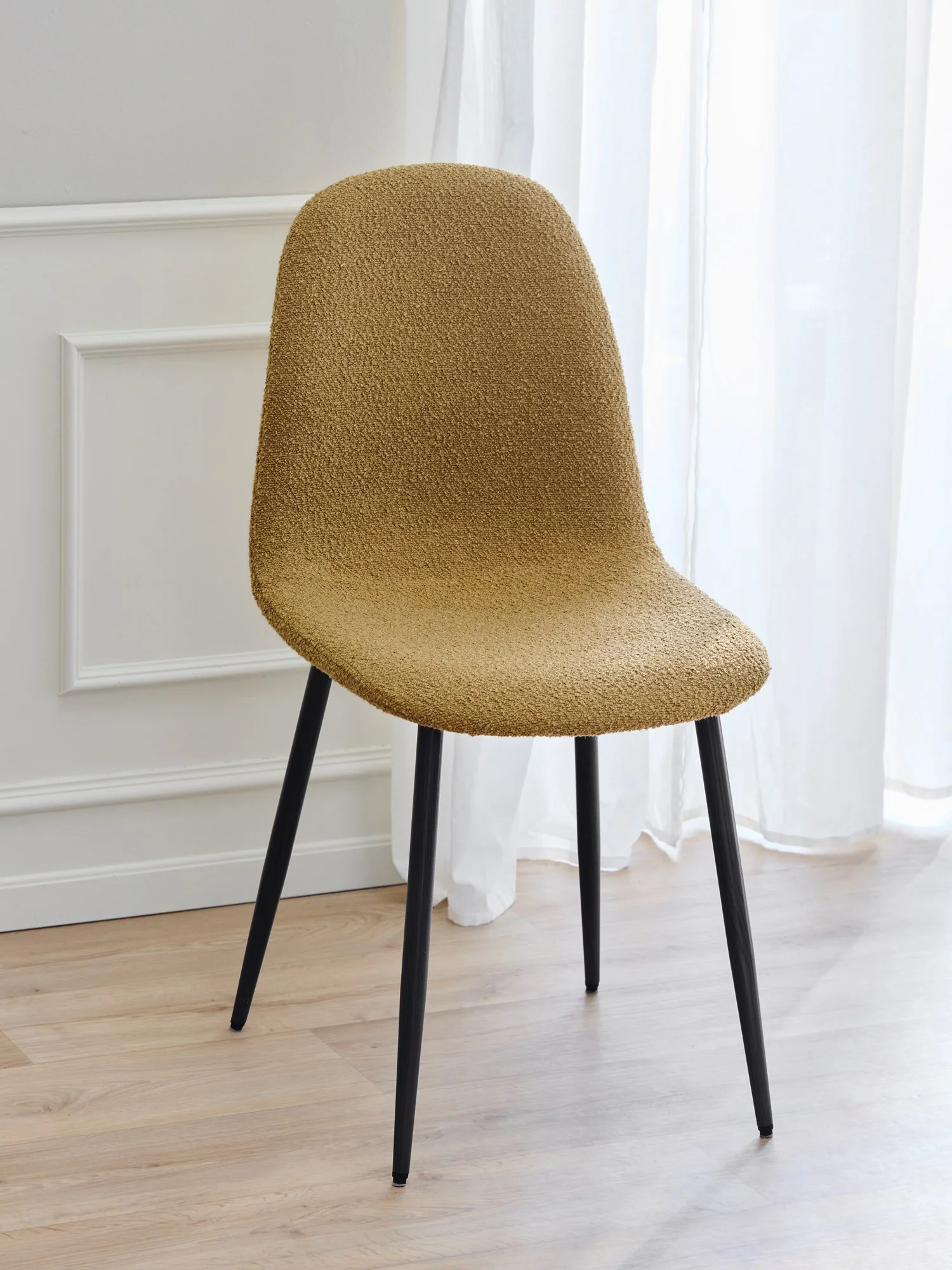 Stóll með bouclé áklæði - Clara - Image 6