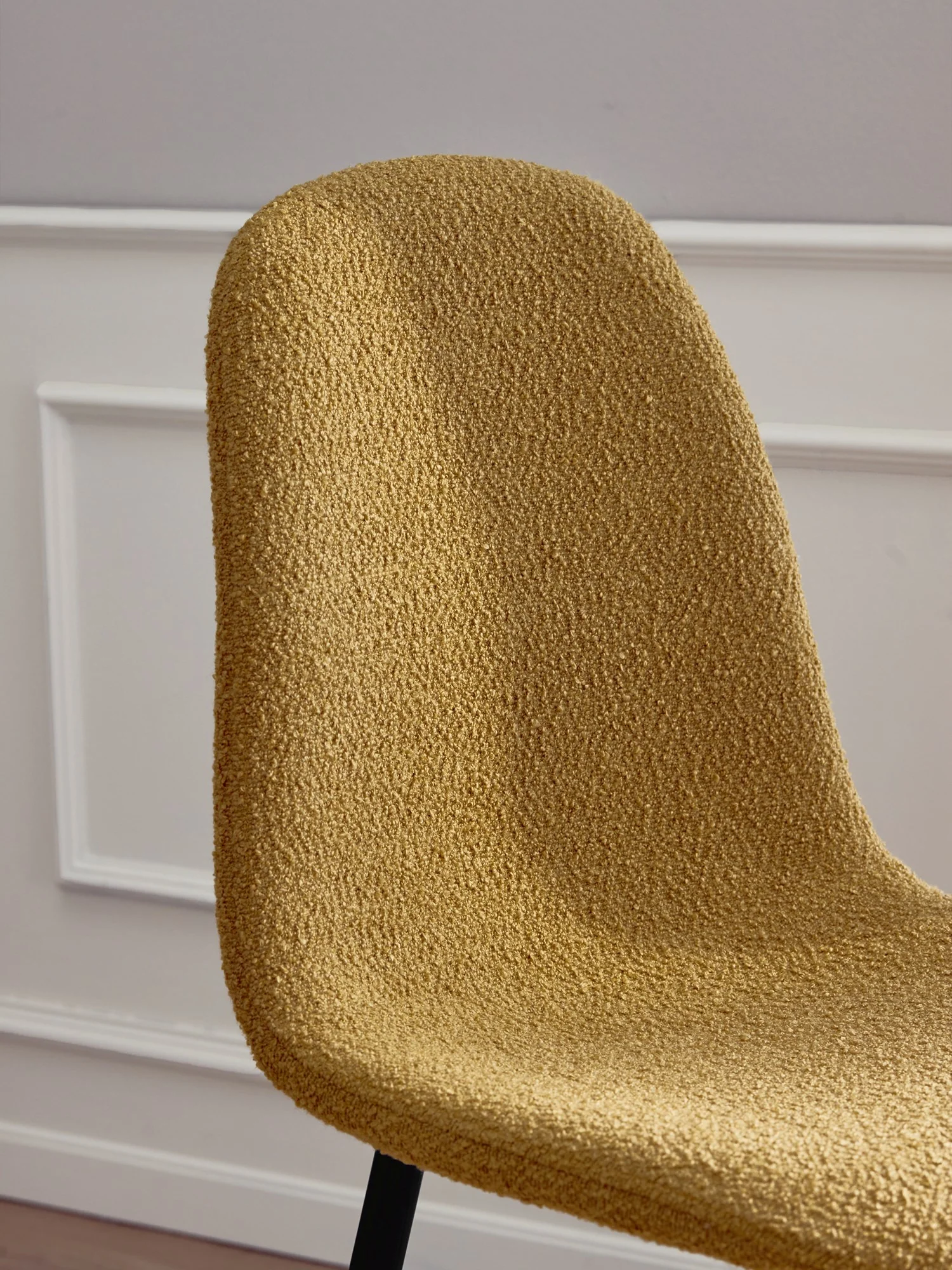 Stóll með bouclé áklæði - Clara - Image 7