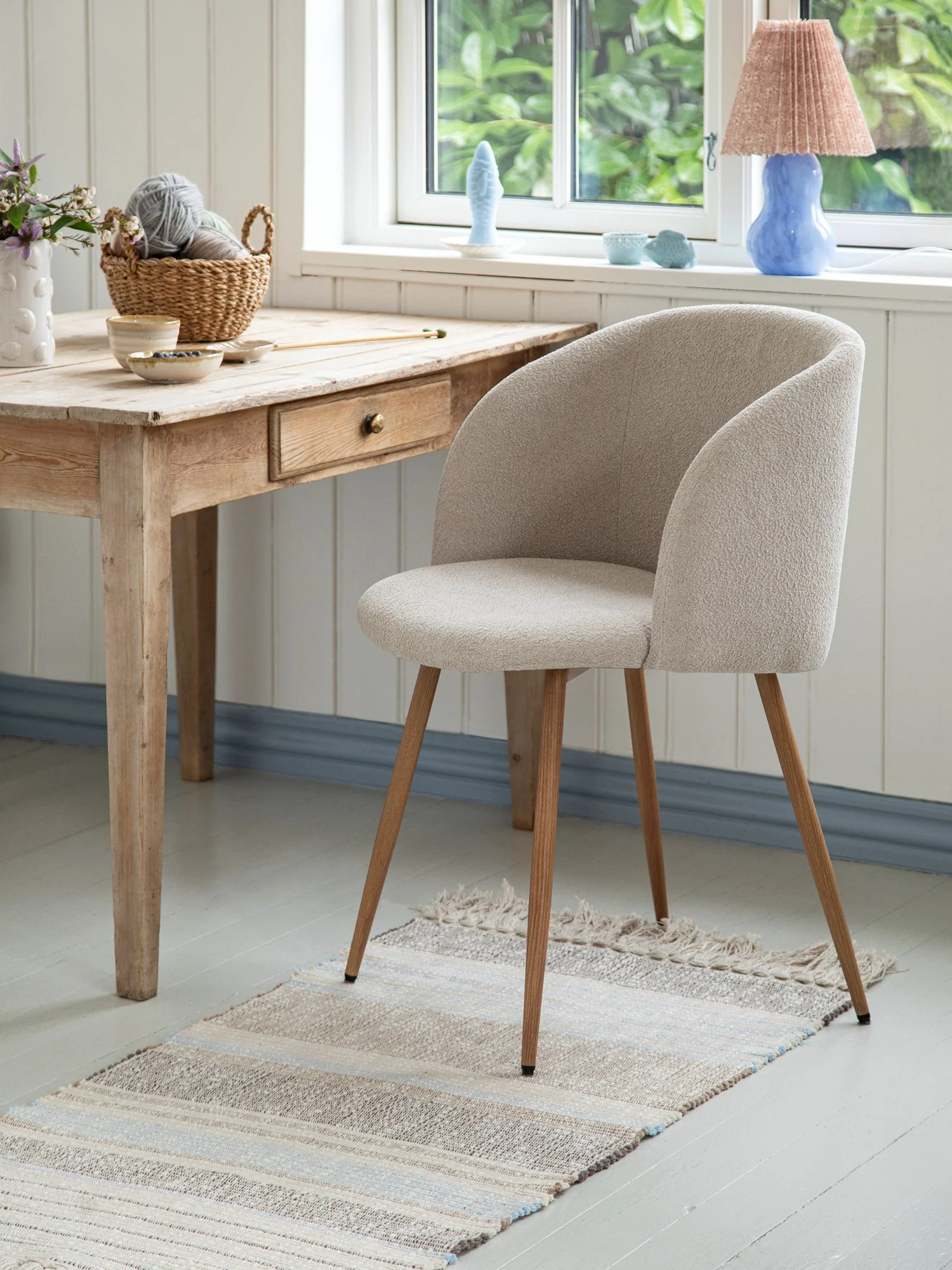 Stóll með bouclé áklæði - Anna - Image 7