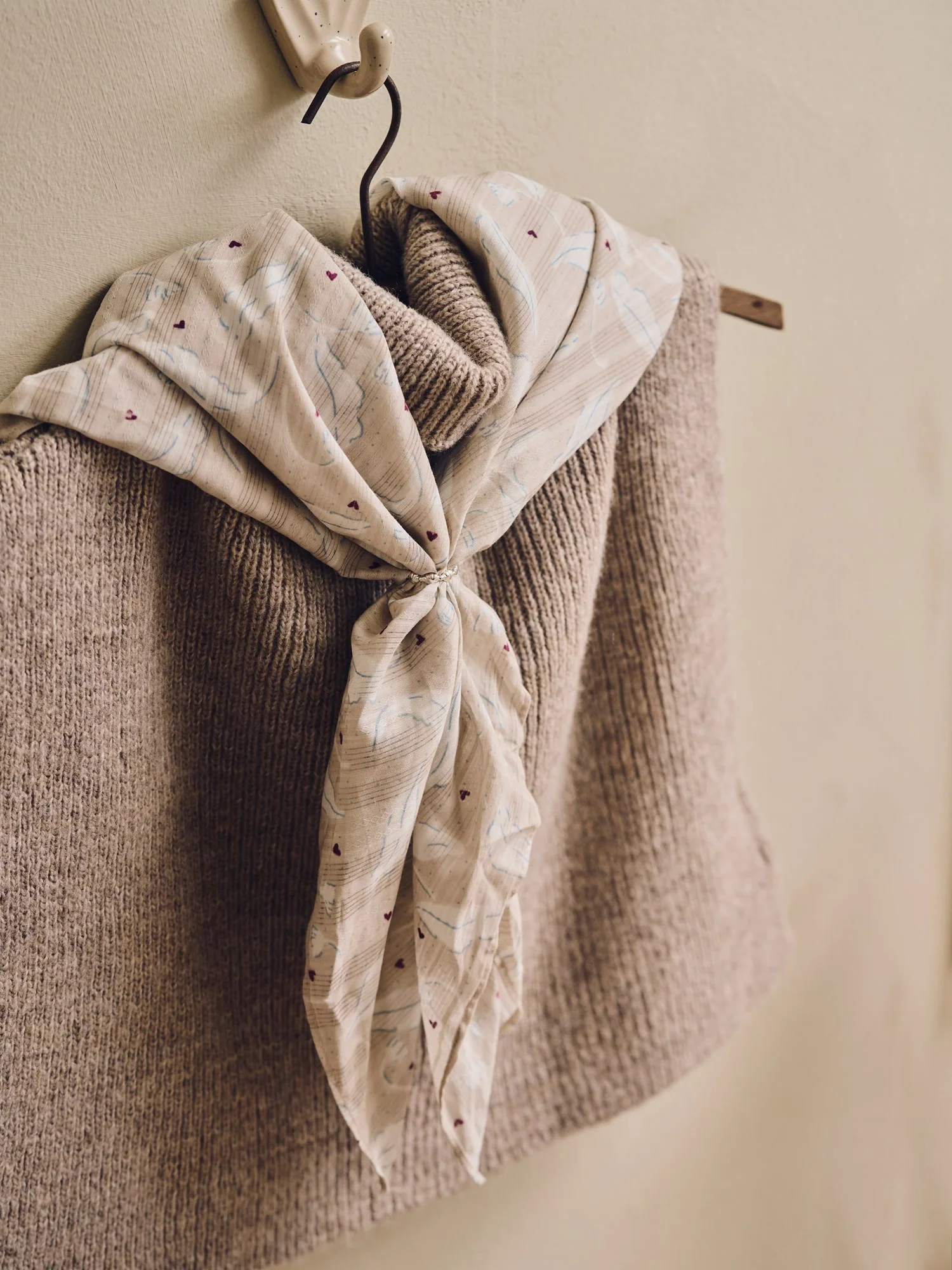 Scarf - Image 7