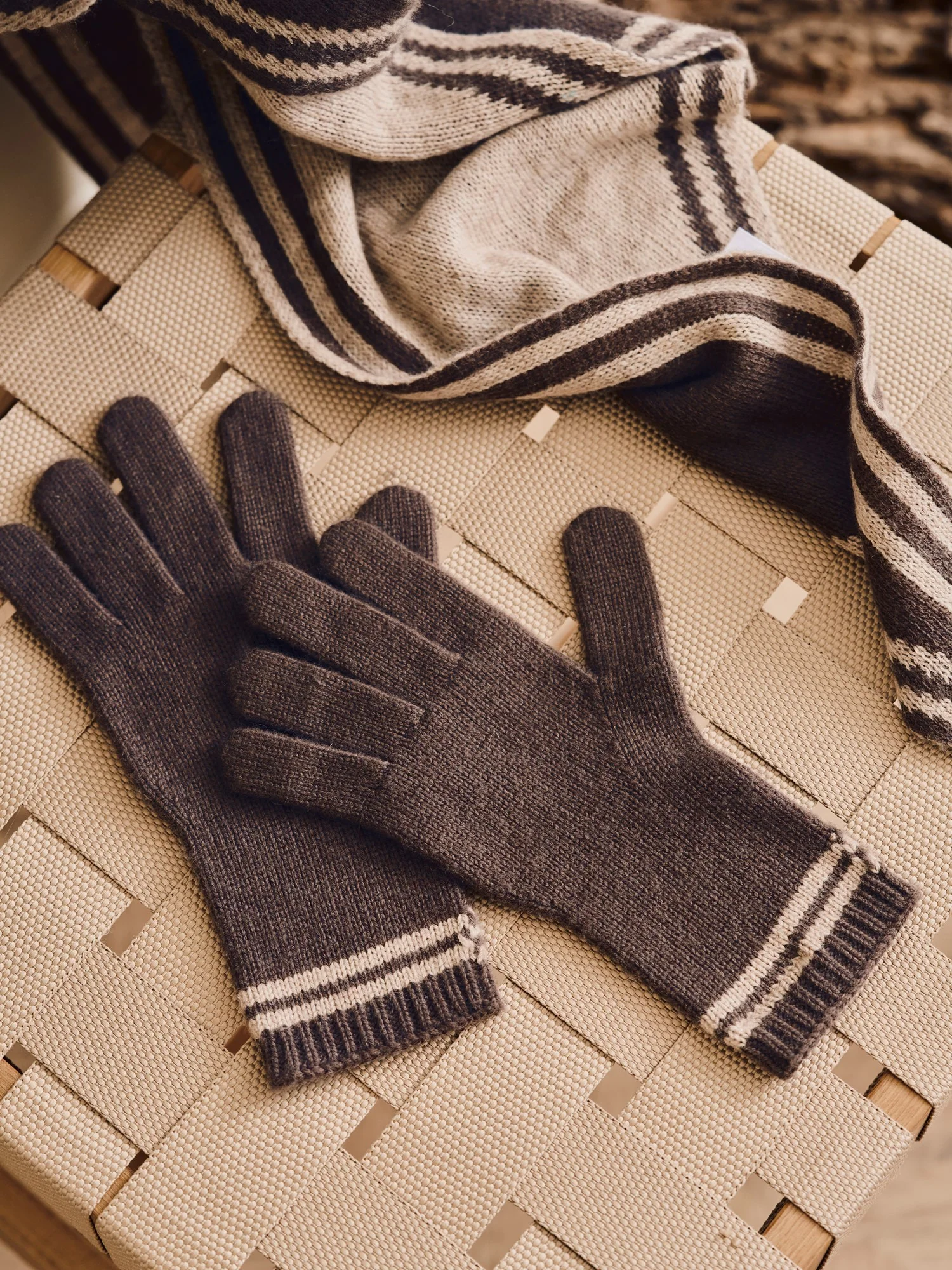 Gloves with cashmere - Image 2