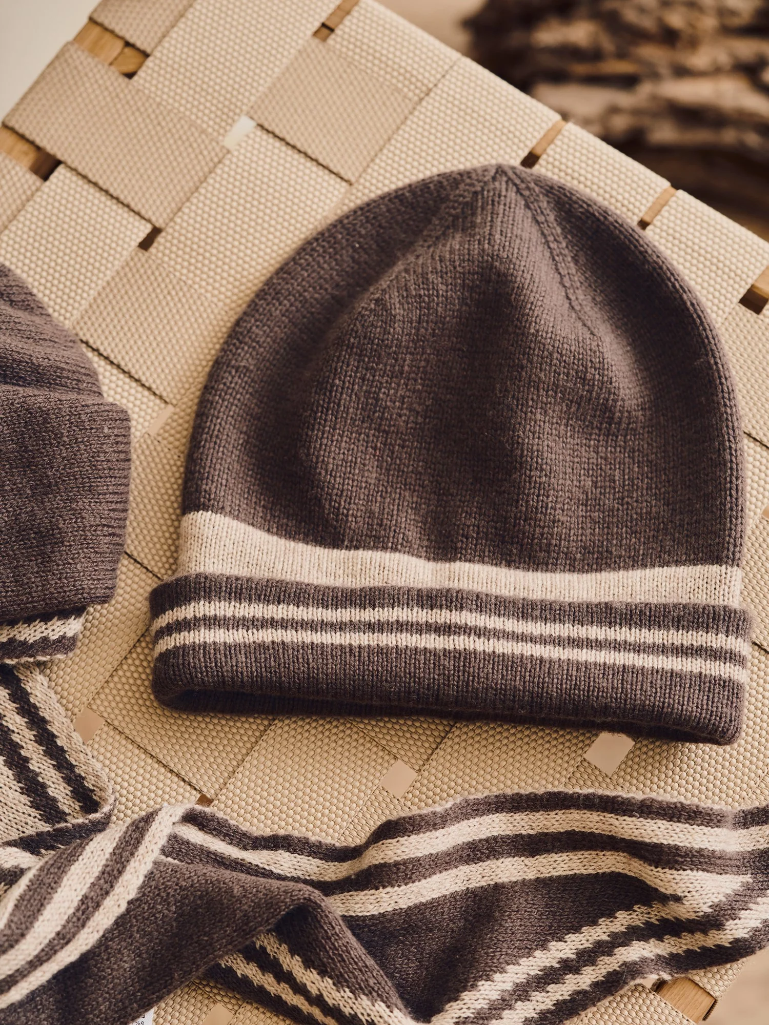 Beanie with cashmere - Image 2