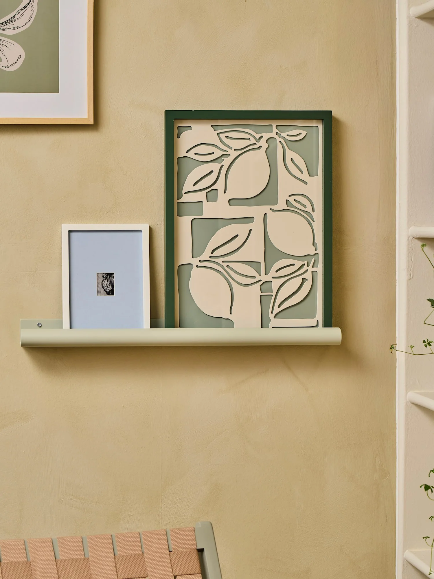 Gallery shelf - Image 5