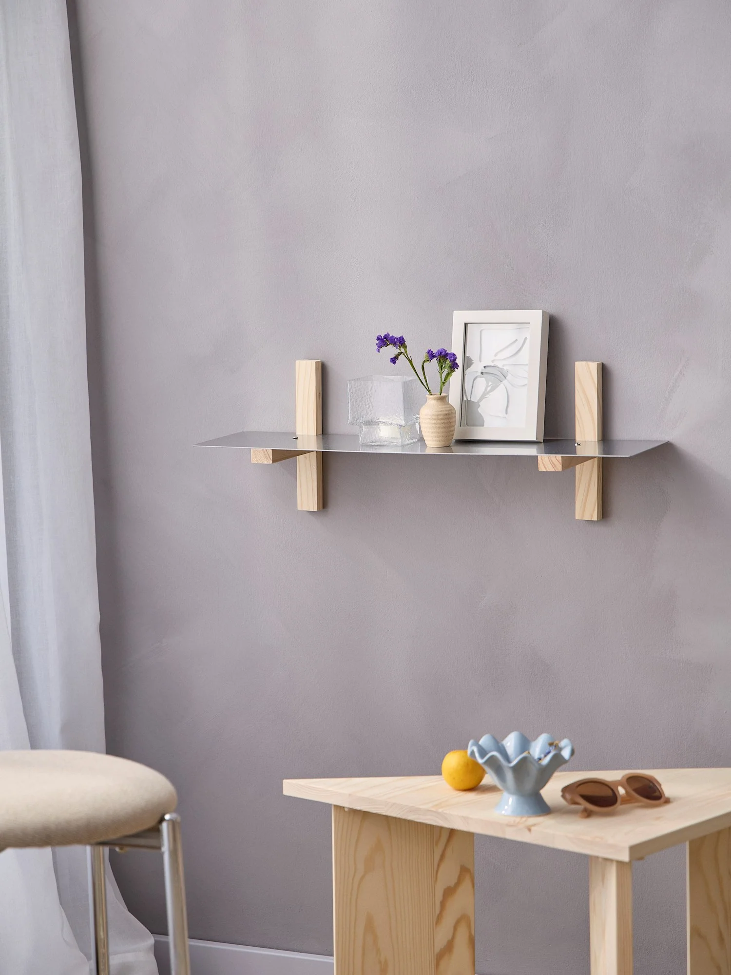Pine and steel wall shelf - Image 2