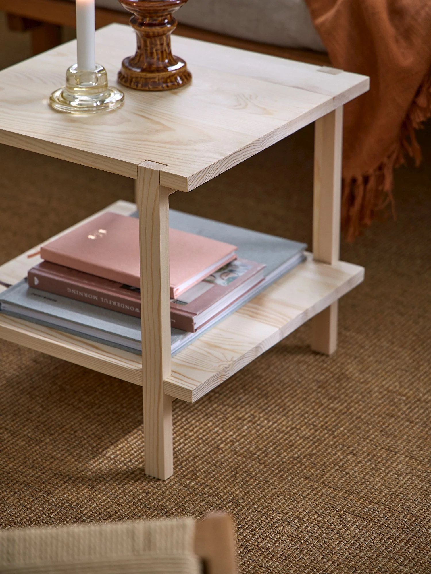Square pinewood coffee table - Image 5