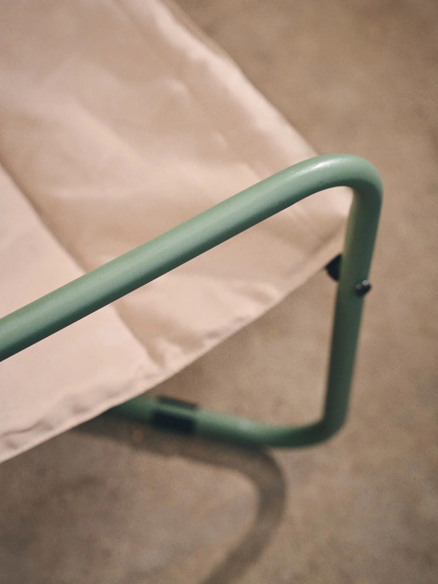 Lounge chair - Image 11