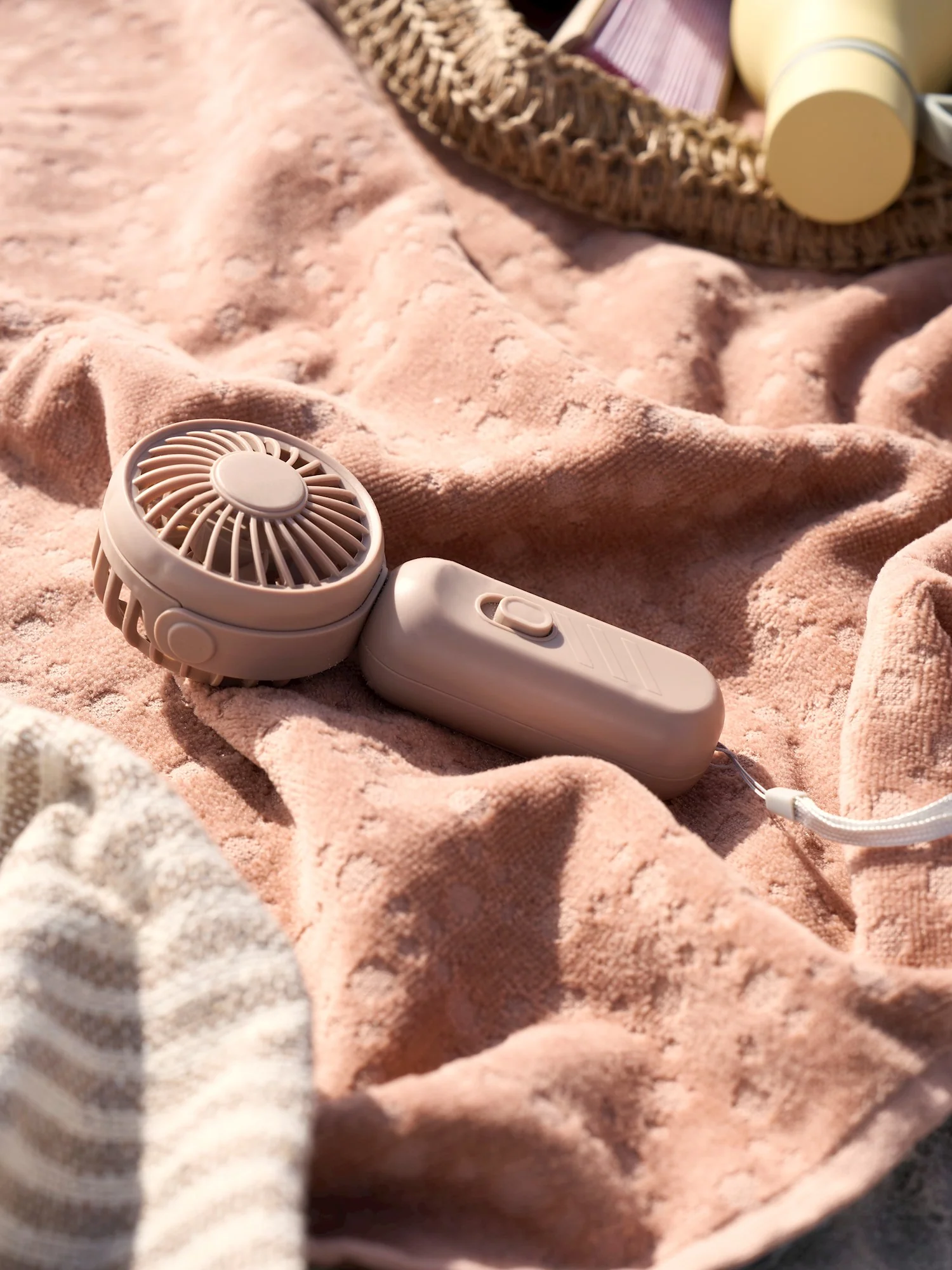 Handheld fan - Image 4