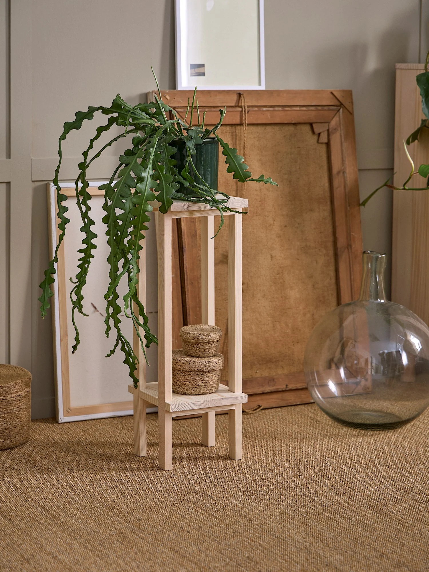 Pine plant stand - Image 4
