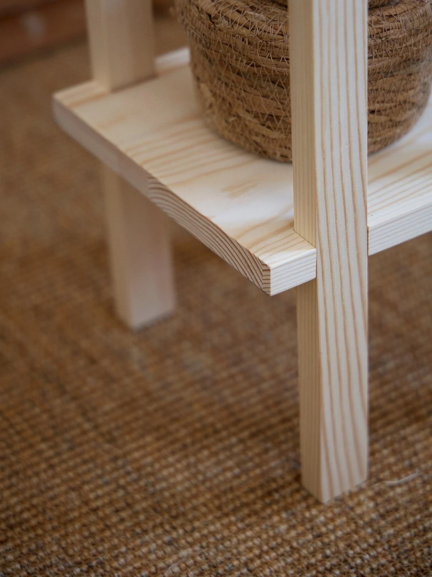 Pine plant stand - Image 7